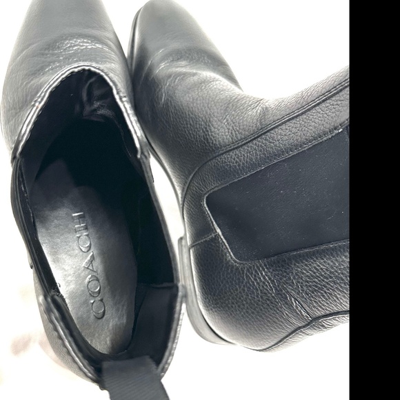 Coach Graham Chelsea Boots – Black Leather (Like New) - Picture 12 of 15